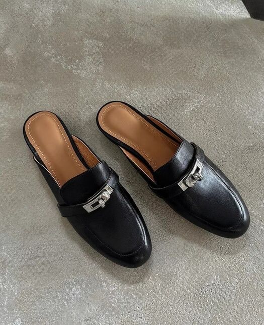 Leather black loafers