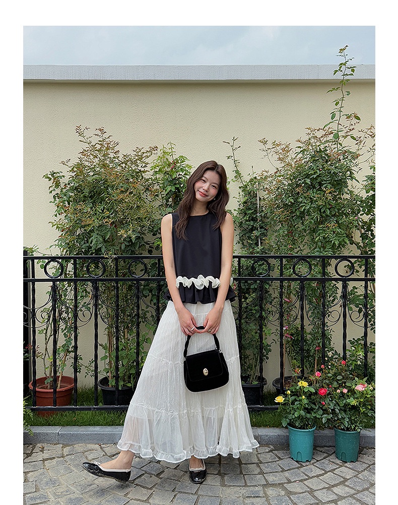 Flowy black sleeveless shirt