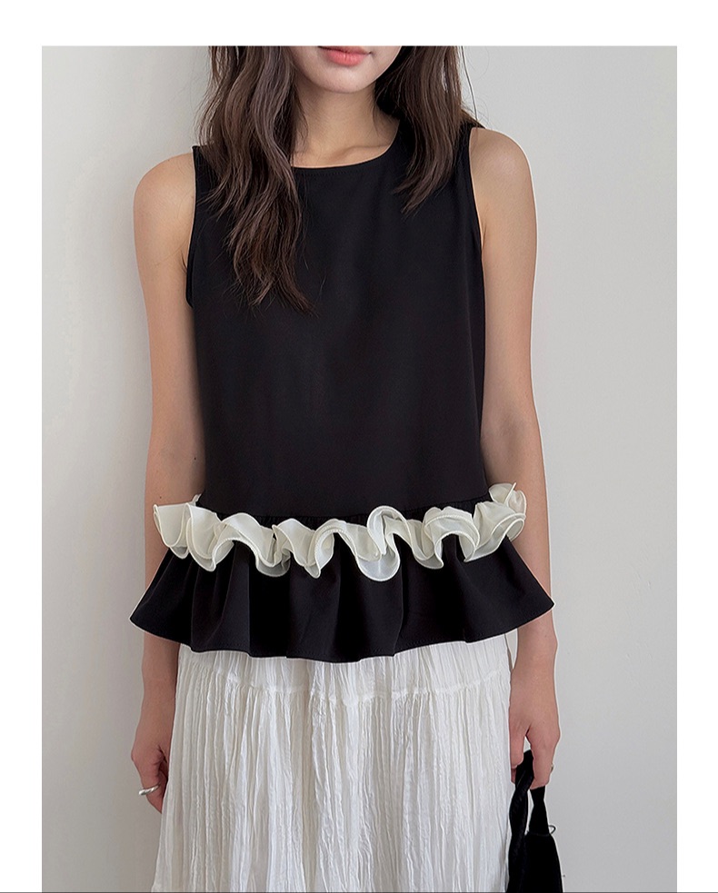 Flowy black sleeveless shirt