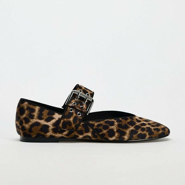 Zara leopard ballet flat