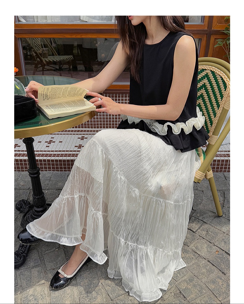 Flowy black sleeveless shirt