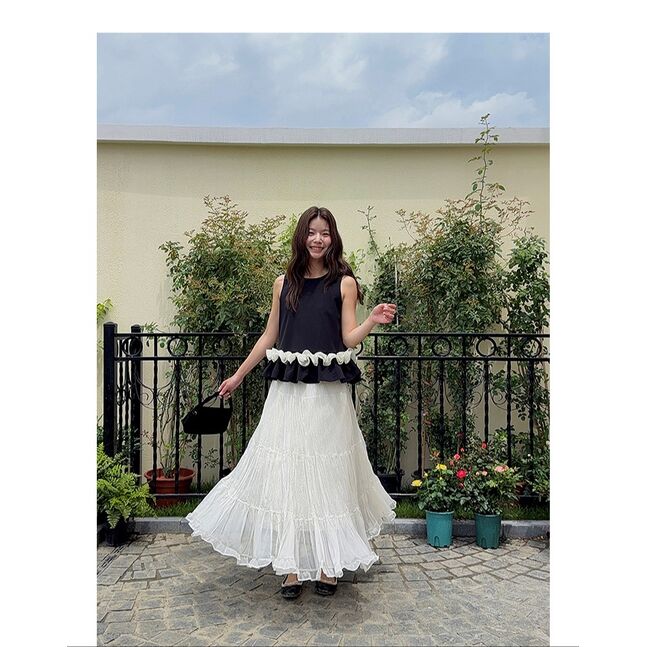 Flowy black sleeveless shirt