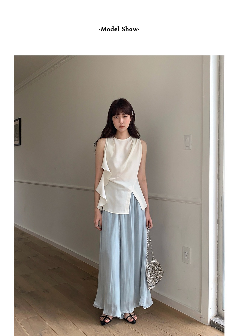 Ruffle flowy sleeveless shirt