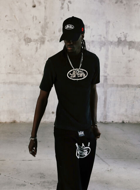 Lion Patch Short Sleeve Slim Fit - Washed Black