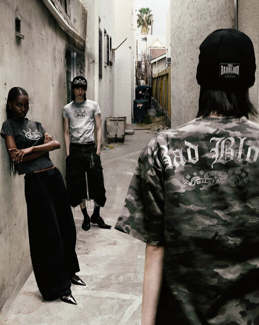 【BADBLOOD】 Crack Print T-Shirt - Green Camo Crack Print T-Shirt - Green Camo