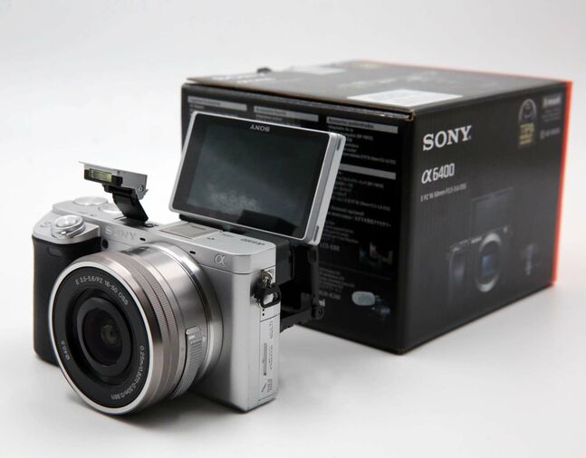 Sony 6400