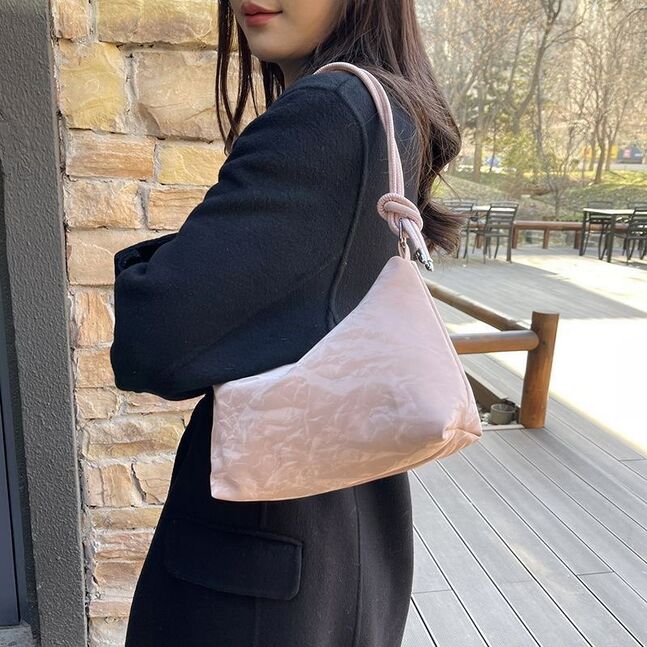 Handbag /light pink/