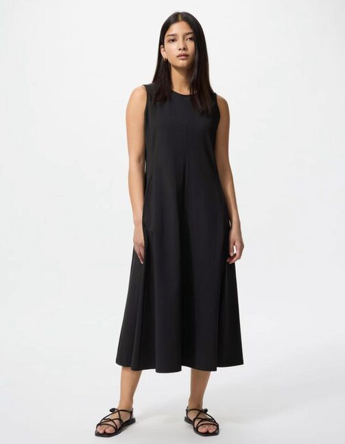Uniqlo ultra strech dress