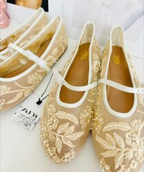 Zara viral ballerina 