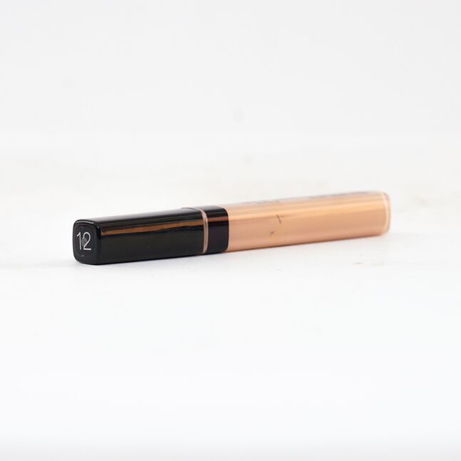 Maybelline fit me concealer 012