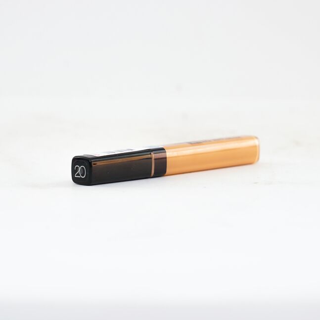 Maybelline fit me concealer 020 