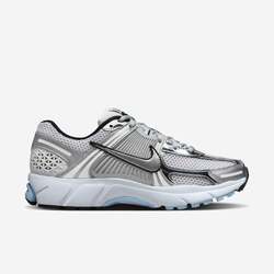 Nike vomero 5