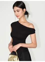 Black top #2