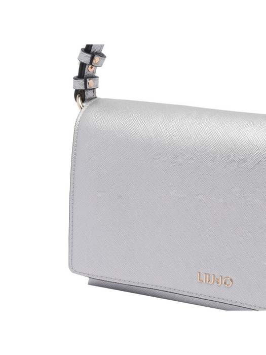 handbags of plastic sheeting