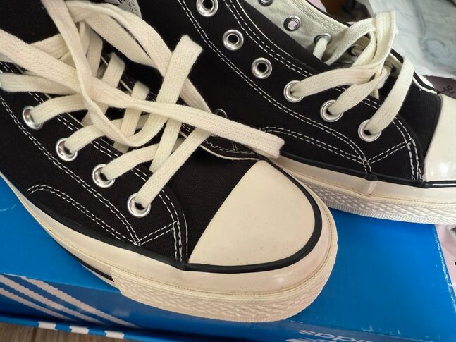 Converse 