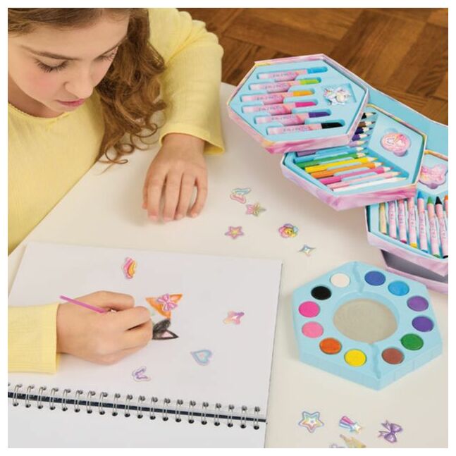 1764 MIR Creative Heart Art Set