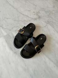 Zara углааш