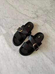 Zara углааш