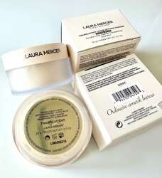 Laura mercier 
setting powder