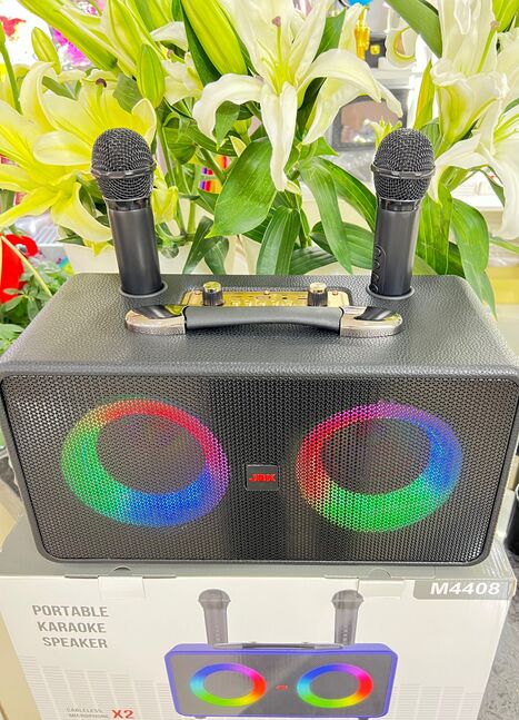 Karaoke  speaker