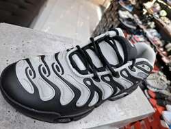 Air max plus