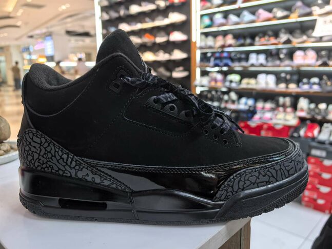 Jordan 3 black cat