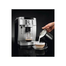 Delonghi magnifica s
