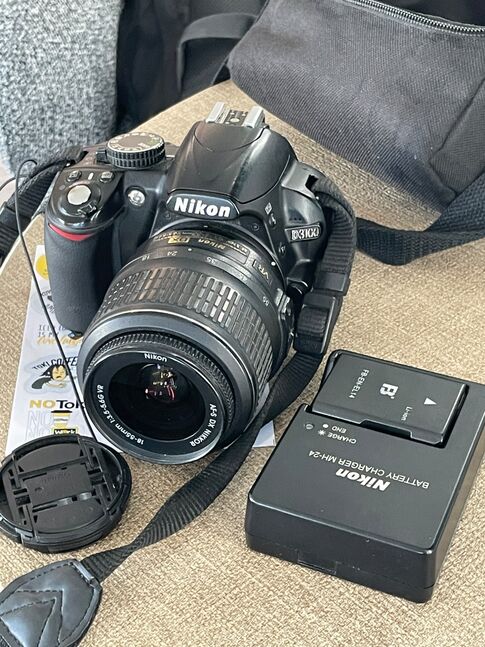 Nikon d3100