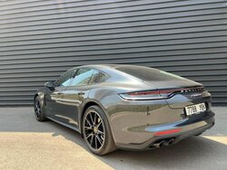 Porcshe panamera 4 zarna