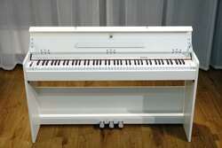 Цахилгаар төгөлдөр хуур m-500