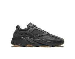 Yeezy boost 700