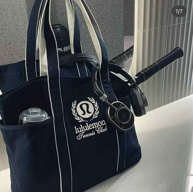 Lululemon tote bag large