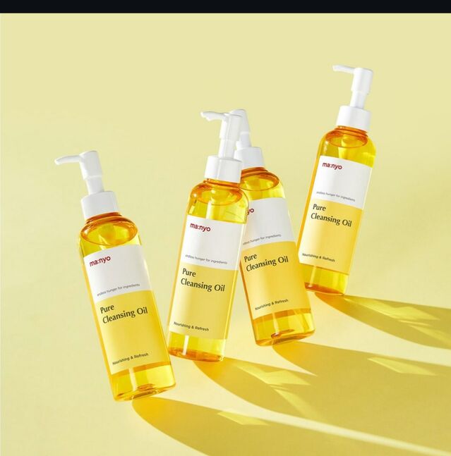 Manyo cleansing  oil 
