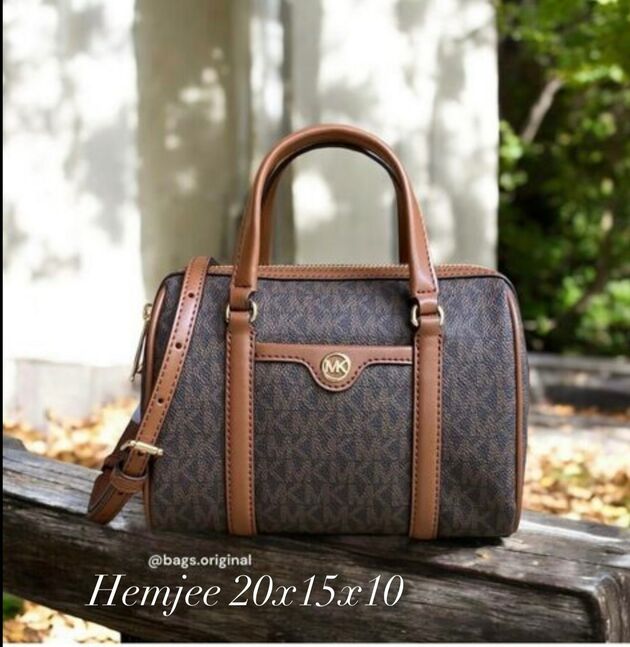 Michael kors travel small duffle