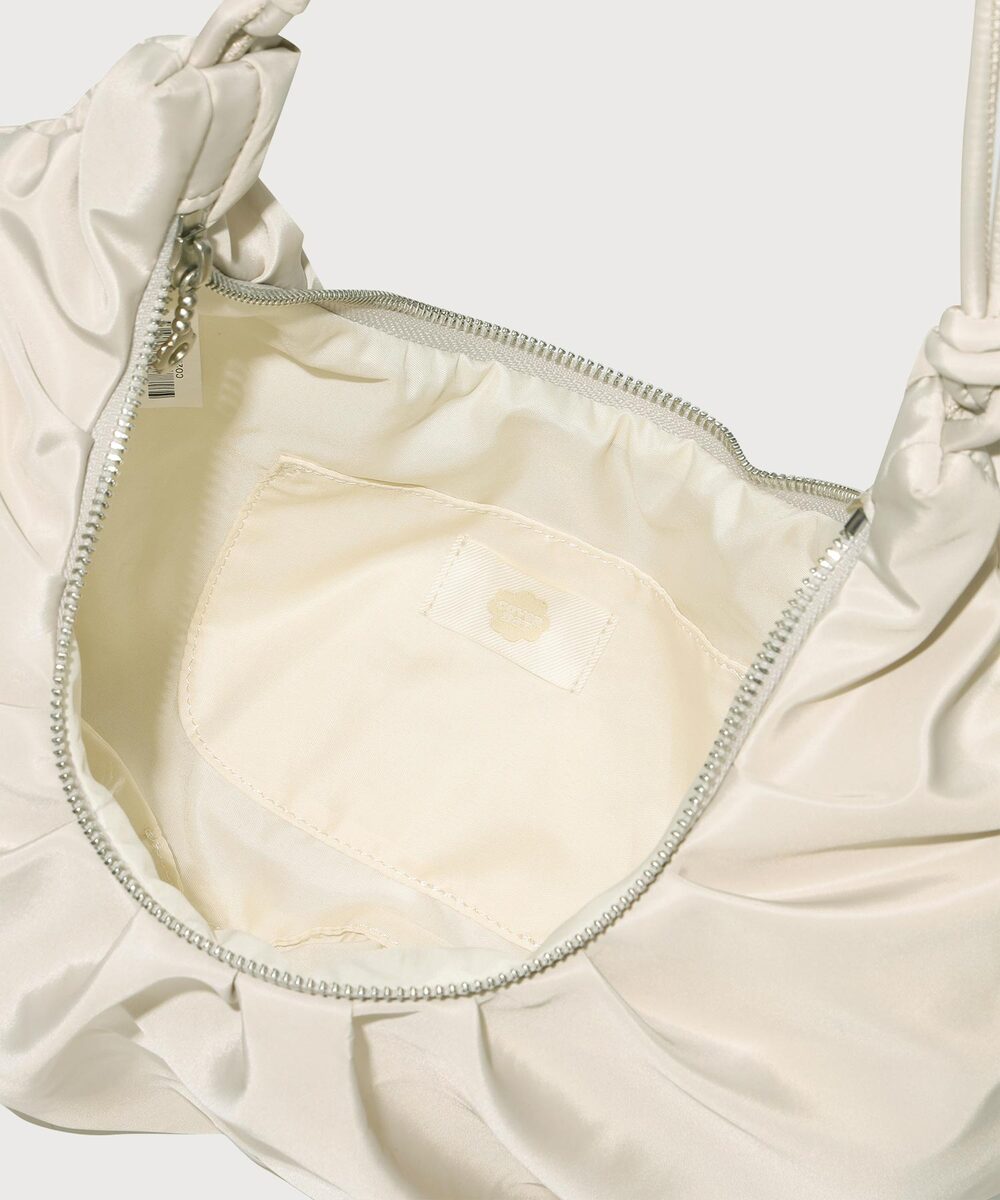 CLOVER HEART STRING HOBO BAG