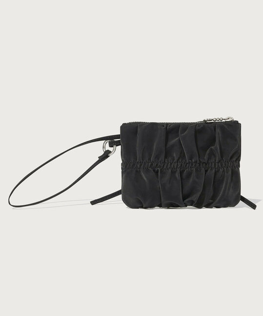 CLOVER HEART RIBBON HANDLE POUCH
