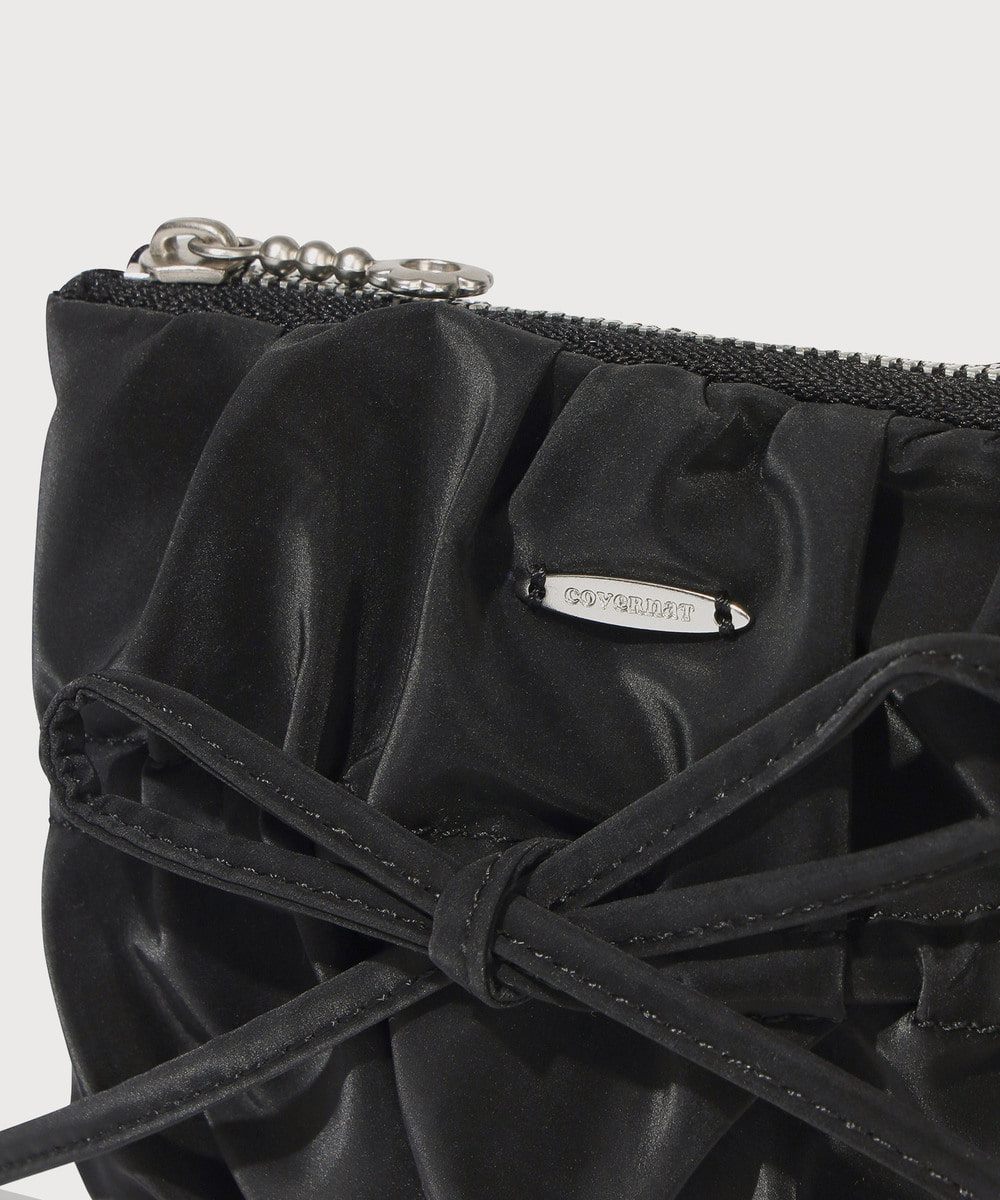 CLOVER HEART RIBBON HANDLE POUCH