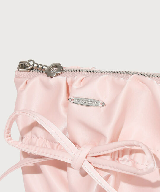 CLOVER HEART RIBBON HANDLE POUCH