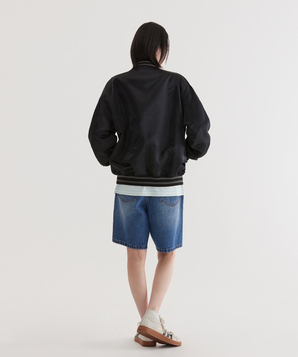AUTHENTIC VARSITY