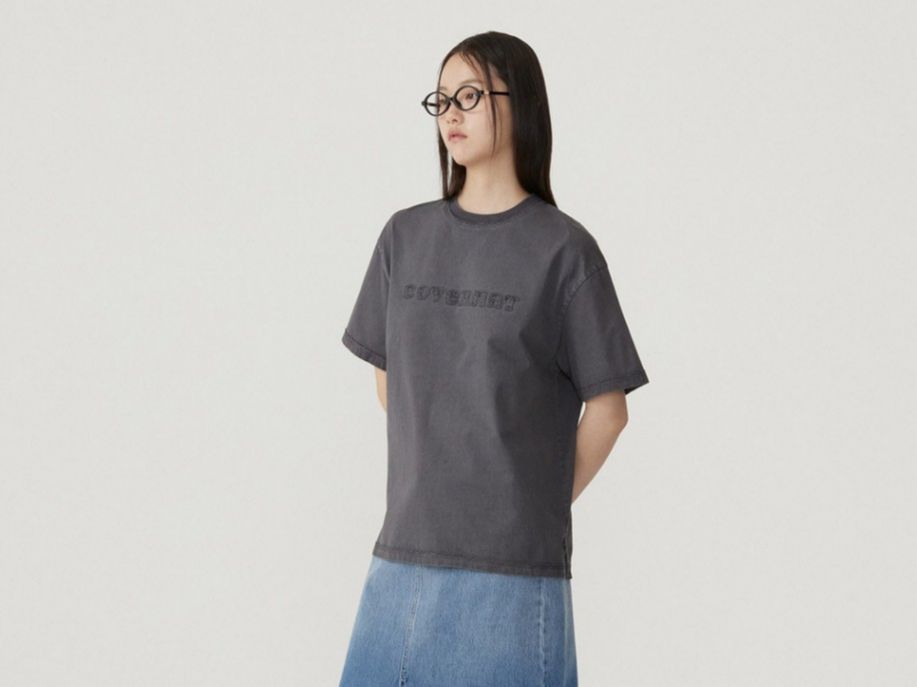 WOMEN'S OVERSIZED FIT COOPER LOGO T-SHIRT