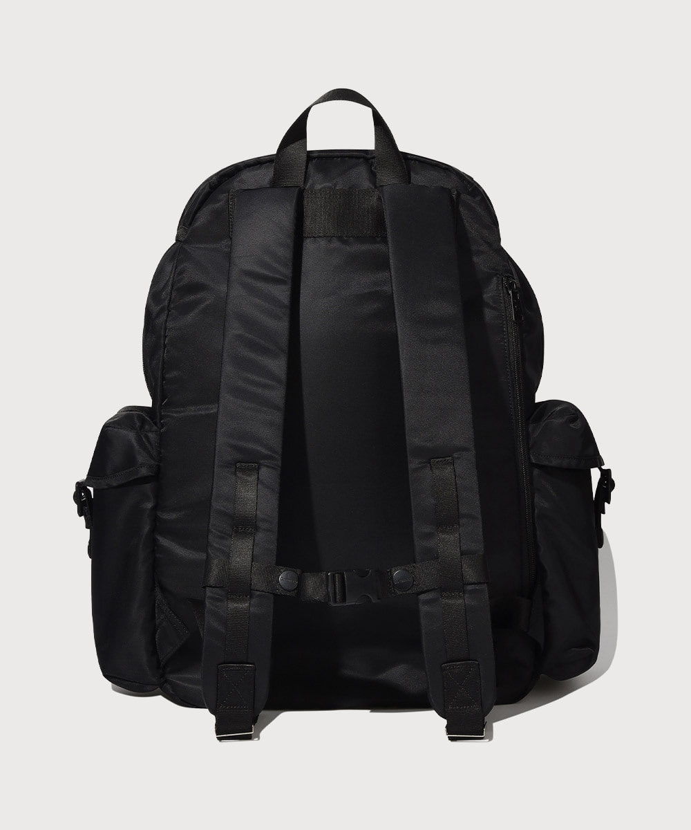 AUTHENTIC NYLON BUCKLE BACKPACK