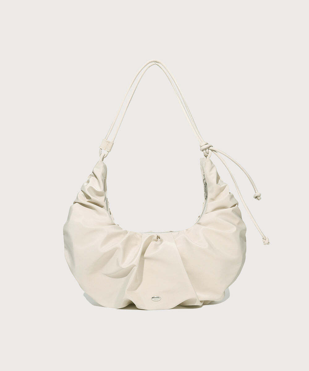 CLOVER HEART STRING HOBO BAG