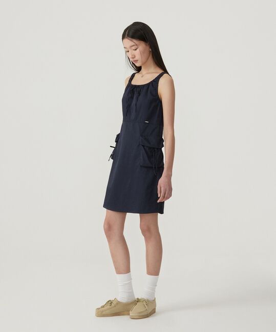 WOMEN’S SHIRRING CARGO SLEEVELESS DRESS