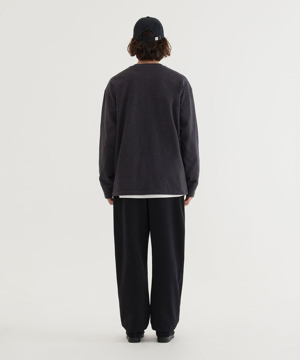 HENLEY NECK LONG SLEEVE