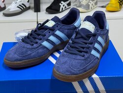 Adidas spezial
