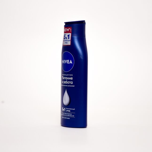 Nivea body lotion Nourishing Body 