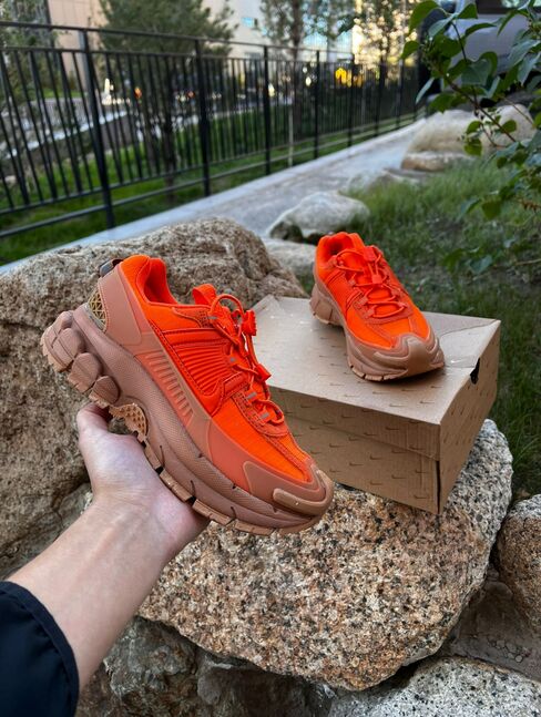 Nike air zoom vomero 5 roam