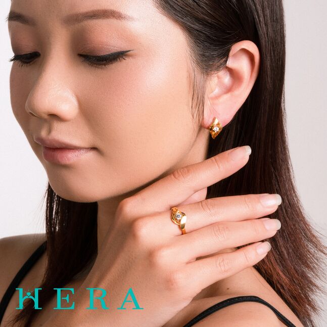 Алтан бөгж /Нүд хэлбэртэй шигтгээтэй/