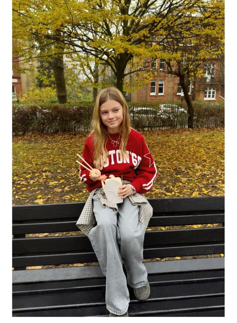 Zara брэндийн жийнс 128см/140см