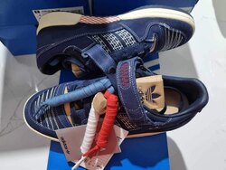 Korea adidas